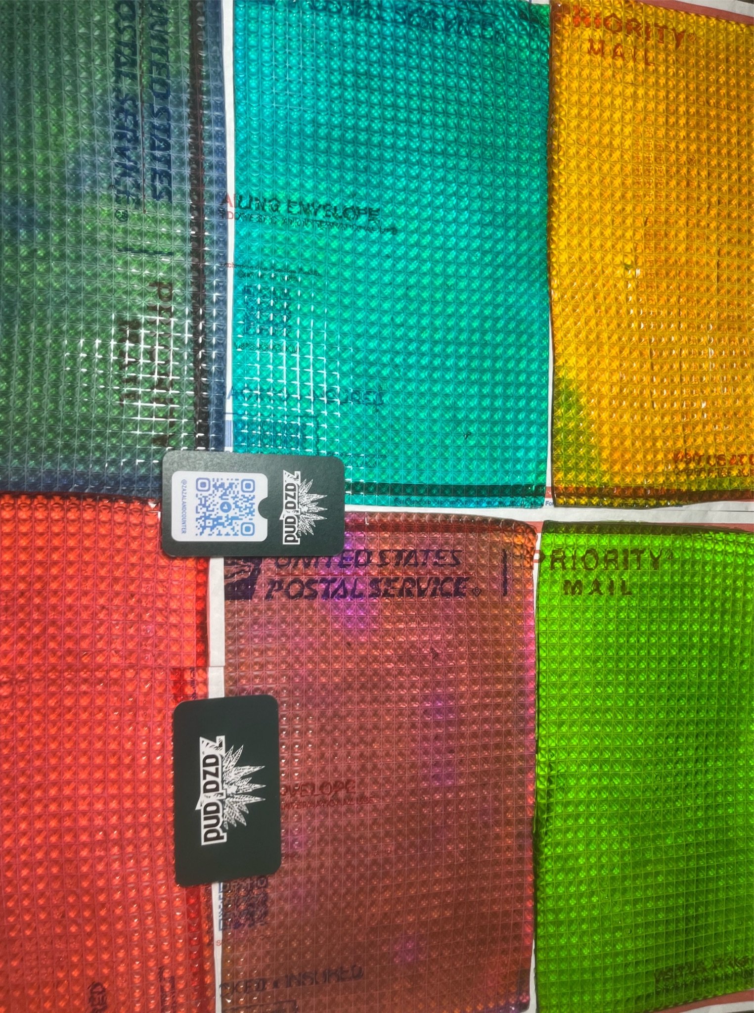 5b814f941368211d.jpeg LSD Gel Tabs - Image 1